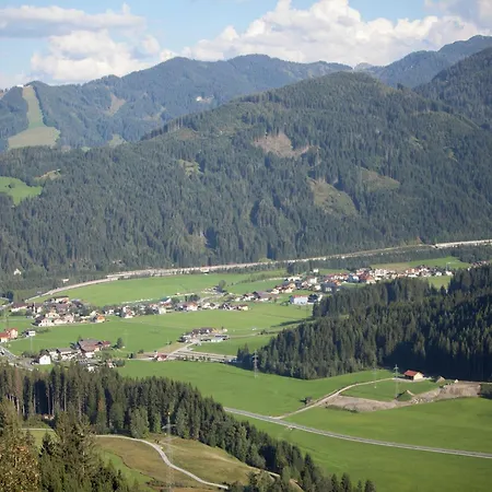 Alpine Retreat With Mountain Views, Cleaning Included Apartment Wagrain