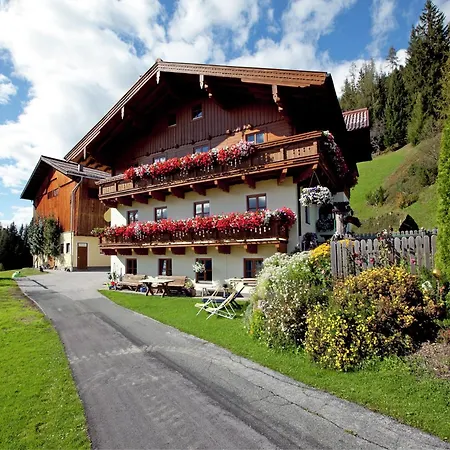 Alpine Retreat With Mountain Views, Cleaning Included Apartment *